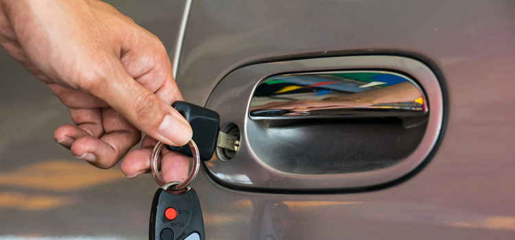 Car door lock repair in San Pablo
